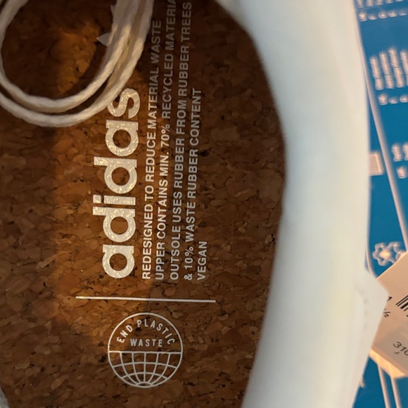 Adidas Superstar White Vegan Sneakers - Picture 9 of 9